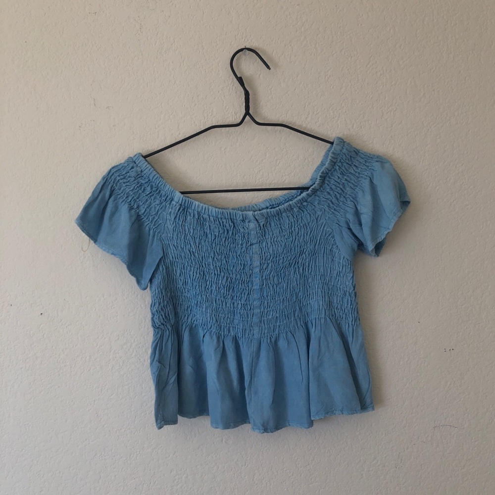 Light Blue Ruffled Crop Top - Picture 2 of 3